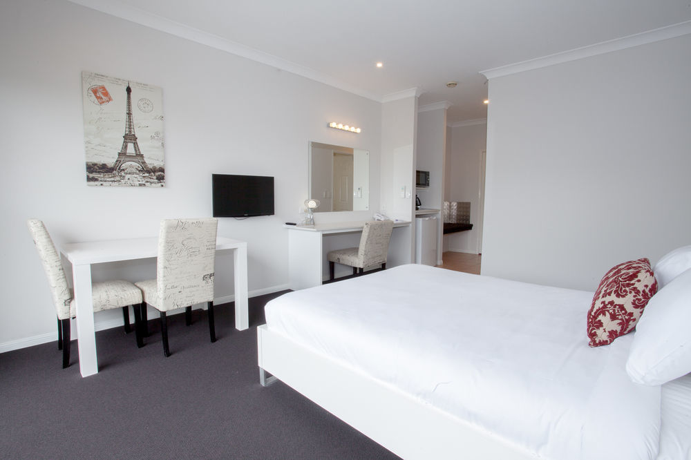 Springwood Motor Inn Екстер'єр фото